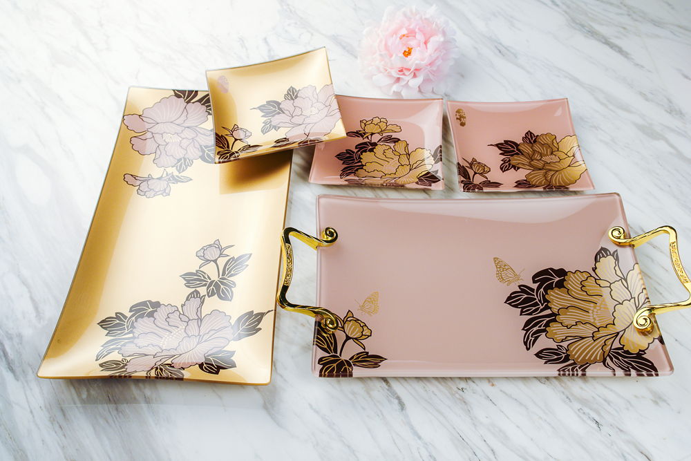 Metallic gold